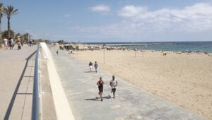 ejercicio de playa en barcelona puntos al aire libre