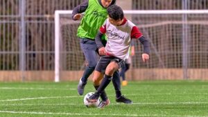 lesion de soleo causas en futbol y tratamiento